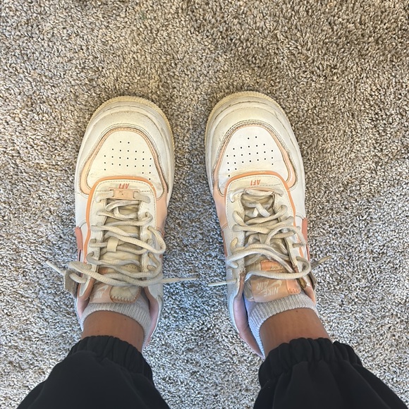 Air Force 1 pink lows!! - Picture 9 of 11